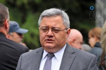 ocnebaSi-axali-saxeebi-ase-male-ratom-dauZveldaT