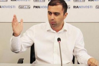 ocnebidan-Tavqudmoglejili-garbian-vinc-darCa---iq-yofniT-guli-ereva
