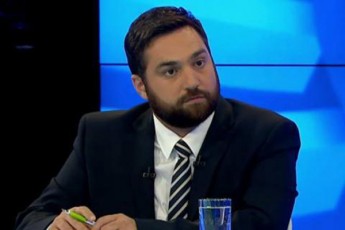 faqtia-rom-ivaniSvili-politikaSi-umiznod-ar-dabrunda-magram-SeiZleba-procesi-gaeqca--