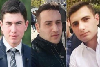 ase-miuloceT-dedebs-dedis-dRe---gardacvlili-biWebi-dabadebis-dRidan-brundebodnen