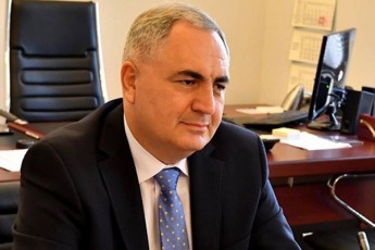 Tibisi-bankis-damfuZneblebs-dRes-miecaT-SesaZlebloba-parlaments-maTTvis-moesmina
