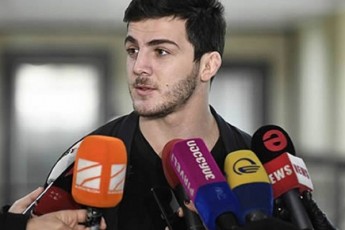 zurab-daTunaSvili-saqarTvelodan-midis