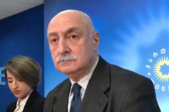 am-didebul-da-gamarTul-ZalaSi-bevri-megobari-myavs-piradad-baton-biZinas-aseTi-siTboTi-ar-vicnobdi-rogoric-dRes-gamovlinda