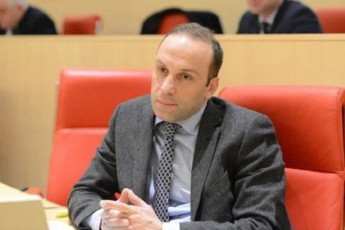 kobaxiZe-wauuzrdelebs-partiis-Tavmjdomarem-unda-aiRos-da-gadados