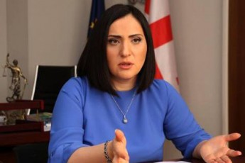 Turme-erTi-ambavia-atexili-rogor-gavbede-da-sityva-samSoblo-Cavsvi-kanonSi
