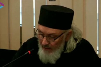 arasamTavroboebs-romlebic-finansdebian-sazRvargareTidan-ar-unda-hqondeT-ufleba-Caerion-im-did-saganZurSi-romelsac-qarTuli-ojaxi-hqvia
