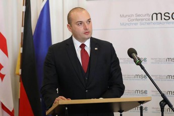 Tanamedrove-demokratiuli-saxelmwifo-warmoudgenelia-Zlieri-da-profesiuli-samoqalaqo-seqtoris-gareSe
