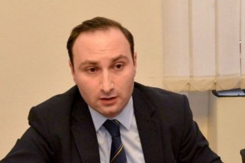 -vimsjelebT-da-gaviTvaliswinebT-saqarTvelos-konstituciasTan-Sesabamis-yvela-rekomendacias