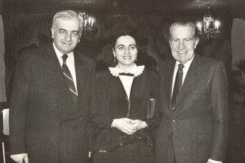 msoflios-unda-gavacnoT-zviad-gamsaxurdia-rogorc-moazrovne-prezidenti