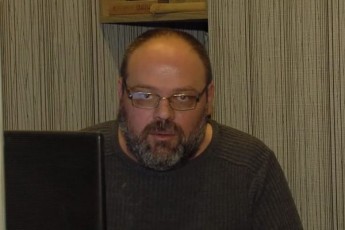 aqeT-moixedeT-zviadistebis-nawilo-Tu-es-yvelaferi-ase-araa-dawereT-Tamami-ara