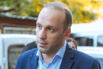 kobaxiZe-boRmisgan-dabrmavebulia-da-mavneblurad-iqceva
