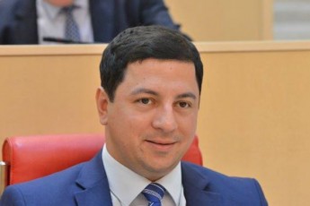 msjelobis-sagania-unda-gamocxaddes-Tu-ara-arCevnebis-wina-dRe-siCumis-dRed