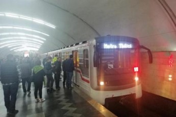 metroSi-damwvrobis-sunia-saSineli---ramdenime-wuTis-win-mgzavrTa-evakuacia-moxda