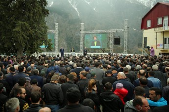 qarTuli-ocneba---demokratiuli-saqarTvelos-politsabWos-wevris-maia-cqitiSvilis-gamosvla-xulos-merobis-kandidatis-wardgenaze