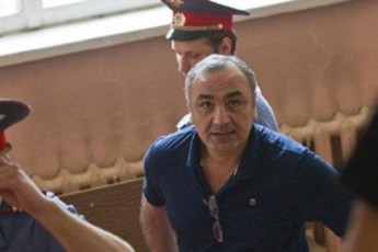 ruseTma-ew-kanonieri-qurdebis-gamoZeveba-daiwyo---kurierma-tariel-oniani-saqarTvelos-amomrCevelTa-siaSi-ipova