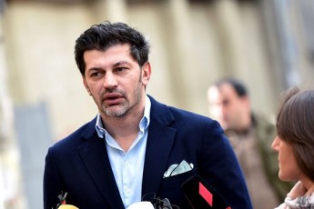 mivesalmebi-taqsis-mZRolebis-gadawyvetilebas