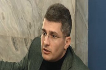 dRes-isini-erTad-dganan-es-politikuri-marazmia