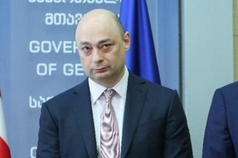 ivaniSvilis-ew-Savi-sia-amoqmedda---qobulia-gadaayenes-vin-iqneba-Semdegi