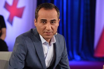 mixeil-feiqriSvili-mediis-sakiTxebSi-parlamentis-Tavmjdomaris-mrCevlad-dainiSna