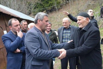 vaxtang-beriZe-riyeTis-administraciul-erTeulSi-Semavali-soflebis-amomrCevels-Sexvda