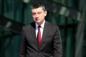 mogiwodebT-vinc-cdilobs-am-TemiT-spekulirebas-da-eTnikuri-SuRlis-gaRvivebas-frTxilad-viyoT
