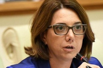 Cven-rom-saxelmwifo-gvqondes-da-ara-ivaniSvilis-Sps-am-darbazSi-Tqveni-pasuxismgeblobis-sakiTxi-unda-idges