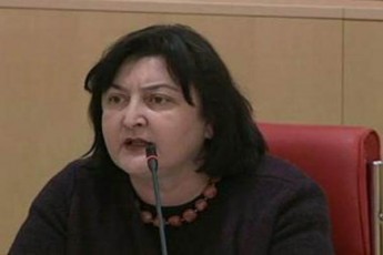 ar-irTveba-ra-jandaba-vqna-meti-asjer-davaWire-es-Rilaki-ukiduresad-nervebi-momeSala