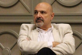 panikiorobaSi-nu-CamomarTmevT-magram-9-maiss-ar-gamovricxavdi-raime-provokacias