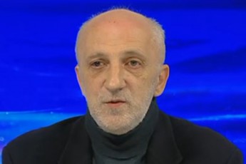 xelisuflebas-Tu-rusTavi2-is-saredaqcio-politikis-Secvla-unda-aTasgvar-mamaZaRlobaze-ki-ar-ifiqros-imedi-gaaTavisuflos