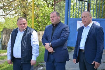 WiaTuris-merobis-kandidati-givi-modebaZe-rganisa-da-xreiTis-mosaxleobas-Sexvda