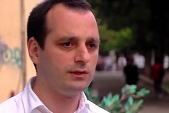 ivaniSvili-moments-arCevs-mamuka-baxtaZis-Sesacvlelad--