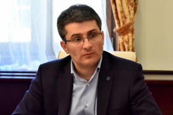maia-miminoSvili-gadamzadeba-treningebis-mimarTulebiT-muSaobs