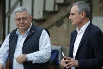 elementaruli-WeSmaritebaa---tipi-ro-bozebis-gverdiT-dadgeba-ukve-bozia