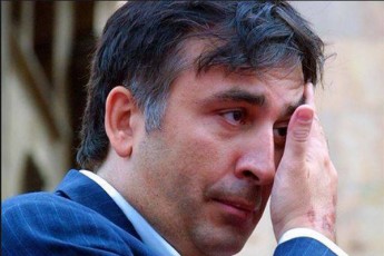 saakaSvili-romelic-emigrantebs-sTxovs-Tavisi-partiis-dafinansebas-da-bileTebis-fuls-floridaSi-feSenebeluri-vilis-yidviT-aris-dakavebuli--arCil-TalakvaZe