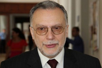 Segvxvda-gaxaria-ara-ministris-aramed-usafrTxoebis-sabWos-mdivnis-rangSi-amas-aqvs-mniSvneloba-imitom-rom-gansxvavebuli-mandatia