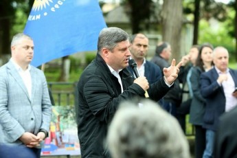 giorgi-Sengelia-anakliaSi-turistuli-infrastruqturis-ganviTarebisTvis-mniSvnelovan-proeqtebs-vaxorcielebT