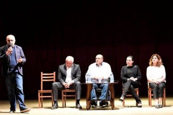giorgi-gogliCiZem-zestafonel-pedagogebs-mxardaWerisTvis-madloba-gadauxada