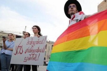 lgbt-aqcia-dRes-ar-iqneba---aqtivistebma-ukan-daixies
