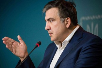 Tqveni-putinis-saqmis-mkeTebeli-dedebs-gavTxare-me--amis-fonze-saakaSvili-aanonsebs-areulobas