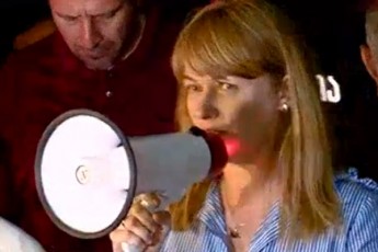 miiRebT-mTeli-qveynis-protests-Tqven-me-ar-micnobT