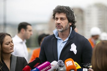 maT-aranairi-ufleba-ar-hqondaT-banerebis-gakvris-da-Sesabamisad-Cveni-mxridan-amas-mohyva-reagireba