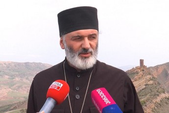 dekanoz-andria-jaRmaiZis-informaciiT-daviT-garejis-mimdebare-teritoriaze-gzis-gayvanis-samuSaoebi-am-etapze-Sewyvetilia-da-adgilidan-teqnika-gayvanilia