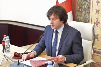 rodesac-girgvlianis-advokats-uWirs-imis-Tqma-rom-merabiSvili-ar-aris-politpatimari-vfiqrob-yvelaferi-naTqvamia