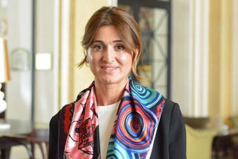 irina-abulaZe-fondi-qarTu-san-diegos-universitetis-86-students-daafinansebs