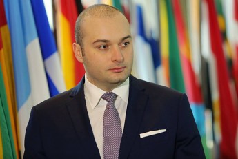 gaagzavnes-baxtaZe-fexmCate-gogonasaviT-gelaTis-maTxovaris-rangSi-zelenskisTan-Sesaxvedrad