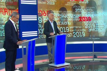 me-Cemi-warsuliT-movdivar-da-Zalian-meamayeba-rom-erTeulebis-garda-cudad-arc-erT-adamians-ar-davSorebivar