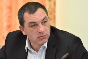 volski-gejdaT-aq-ceka-s-instruqtori-iyo-cota-sindisi-geyoT-Tu-sisxlian-reJimebzea-laparaki-sabWoTa-reJimze-sisxliani-romeli-iyo--bokeria-mmarTvel-gunds