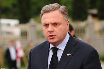biZina-ivaniSvilma-arCevnebi-gaayalba-arCevnebis-dRemde