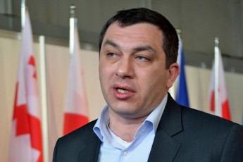im-politikur-liderebTan-romelic-moskovSi-dadis-an-kremlis-propagandaSi-monawileobs-arasdros-viTanamSromlebT