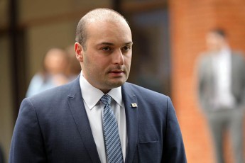 aSS-dan-uaxloes-momavalSi-Zalian-mniSvnelovan-investiciebs-velodebiT